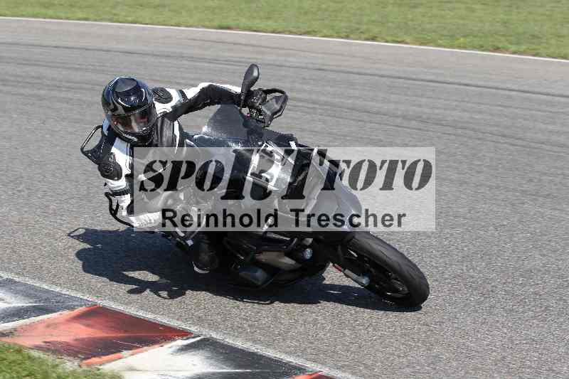 /44 09.08.2025 Plüss Moto Sport ADR/Einsteiger/565